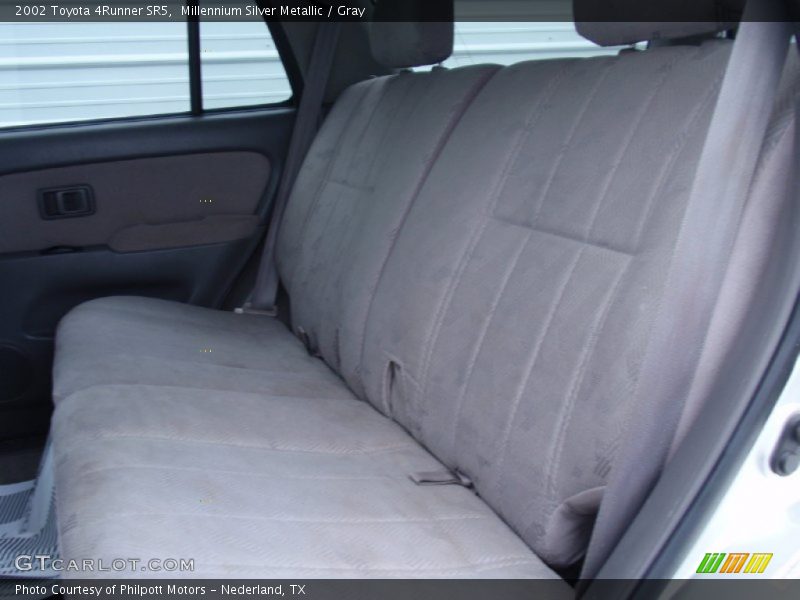 Millennium Silver Metallic / Gray 2002 Toyota 4Runner SR5