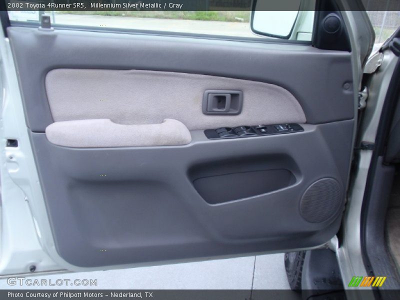 Millennium Silver Metallic / Gray 2002 Toyota 4Runner SR5