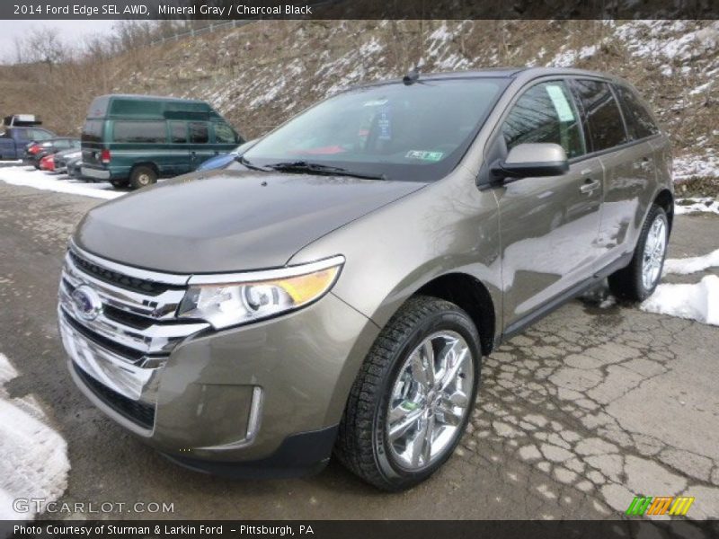 Front 3/4 View of 2014 Edge SEL AWD