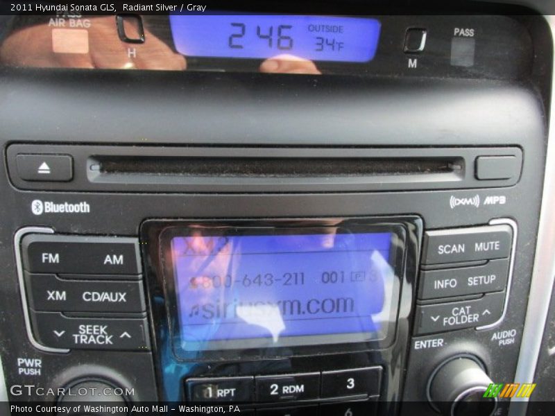 Radiant Silver / Gray 2011 Hyundai Sonata GLS