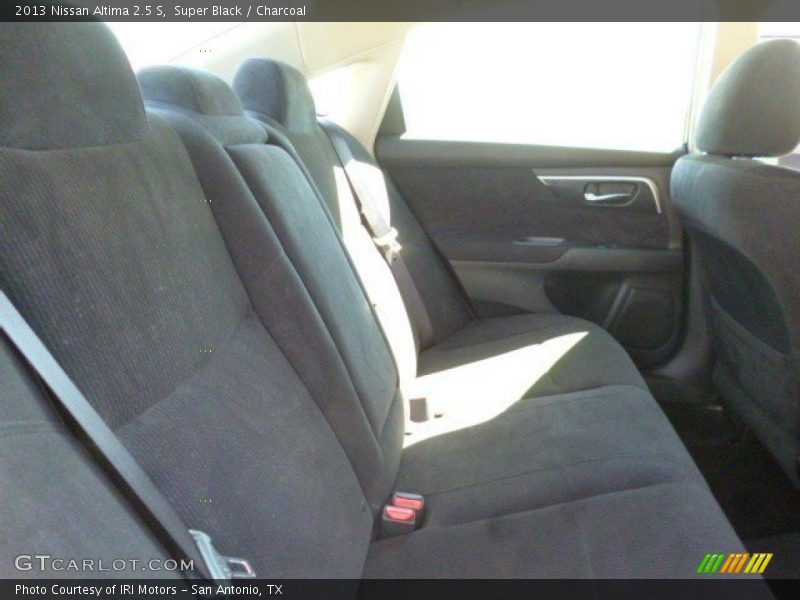 Super Black / Charcoal 2013 Nissan Altima 2.5 S