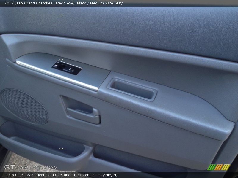 Black / Medium Slate Gray 2007 Jeep Grand Cherokee Laredo 4x4