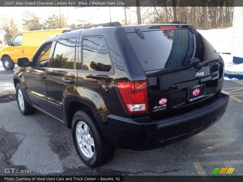 Black / Medium Slate Gray 2007 Jeep Grand Cherokee Laredo 4x4