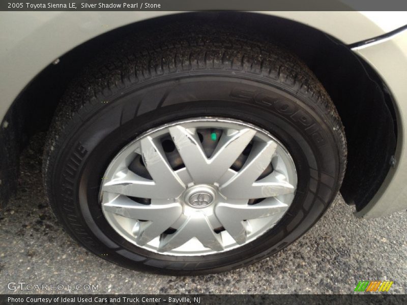 Silver Shadow Pearl / Stone 2005 Toyota Sienna LE