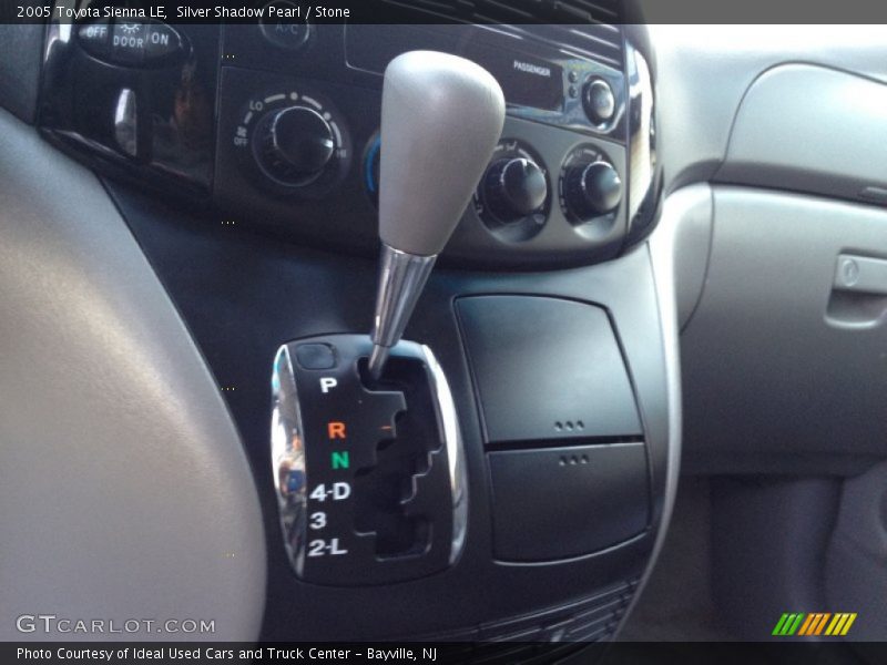 Silver Shadow Pearl / Stone 2005 Toyota Sienna LE