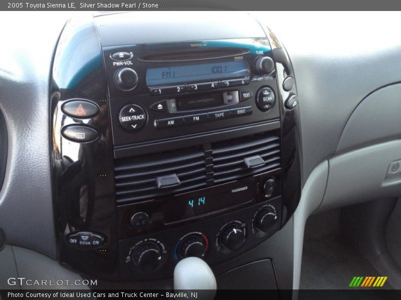 Silver Shadow Pearl / Stone 2005 Toyota Sienna LE