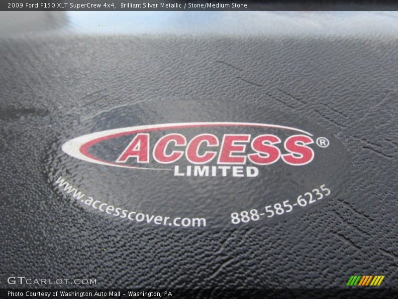 Brilliant Silver Metallic / Stone/Medium Stone 2009 Ford F150 XLT SuperCrew 4x4
