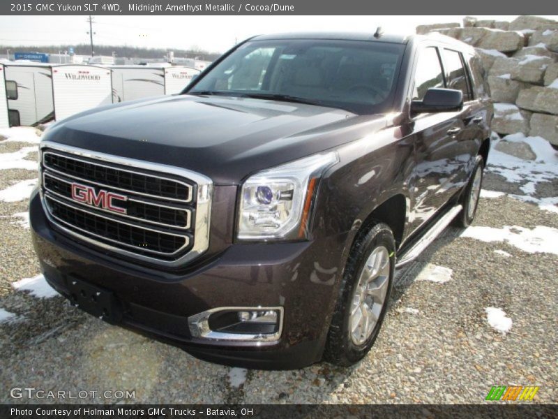 Front 3/4 View of 2015 Yukon SLT 4WD