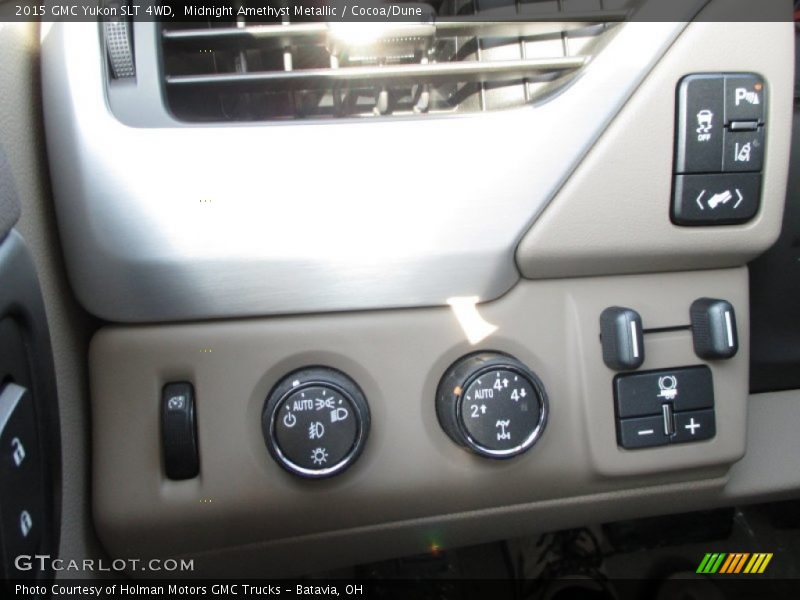 Controls of 2015 Yukon SLT 4WD