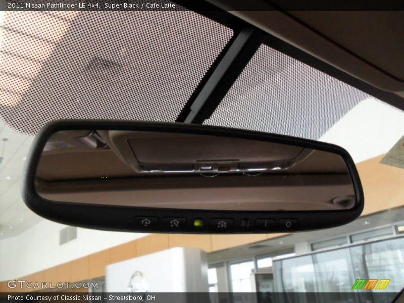 Super Black / Cafe Latte 2011 Nissan Pathfinder LE 4x4