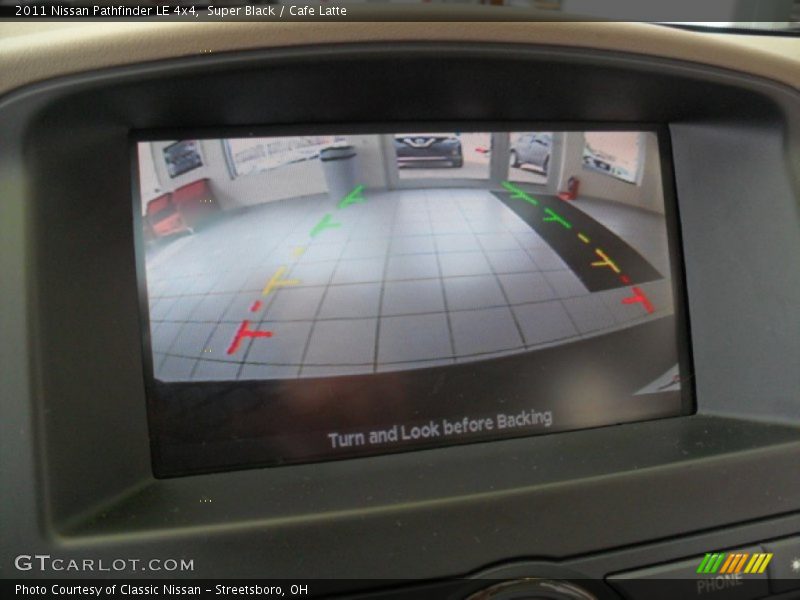 Super Black / Cafe Latte 2011 Nissan Pathfinder LE 4x4