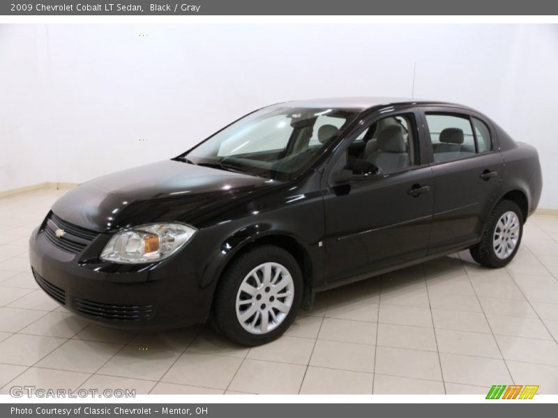 Front 3/4 View of 2009 Cobalt LT Sedan