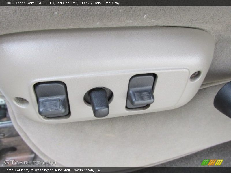 Black / Dark Slate Gray 2005 Dodge Ram 1500 SLT Quad Cab 4x4