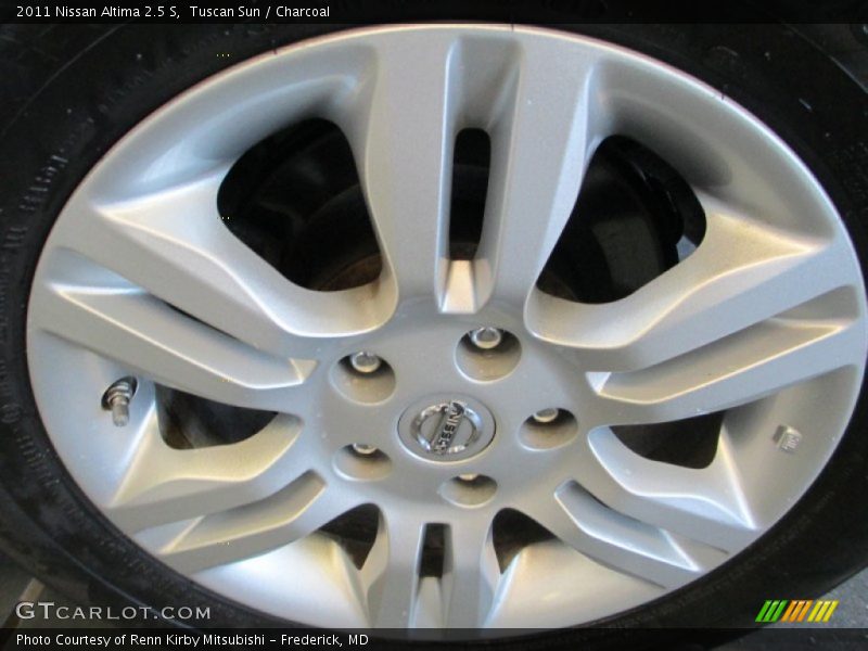 Tuscan Sun / Charcoal 2011 Nissan Altima 2.5 S