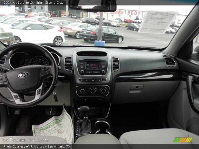 Bright Silver / Gray 2014 Kia Sorento LX