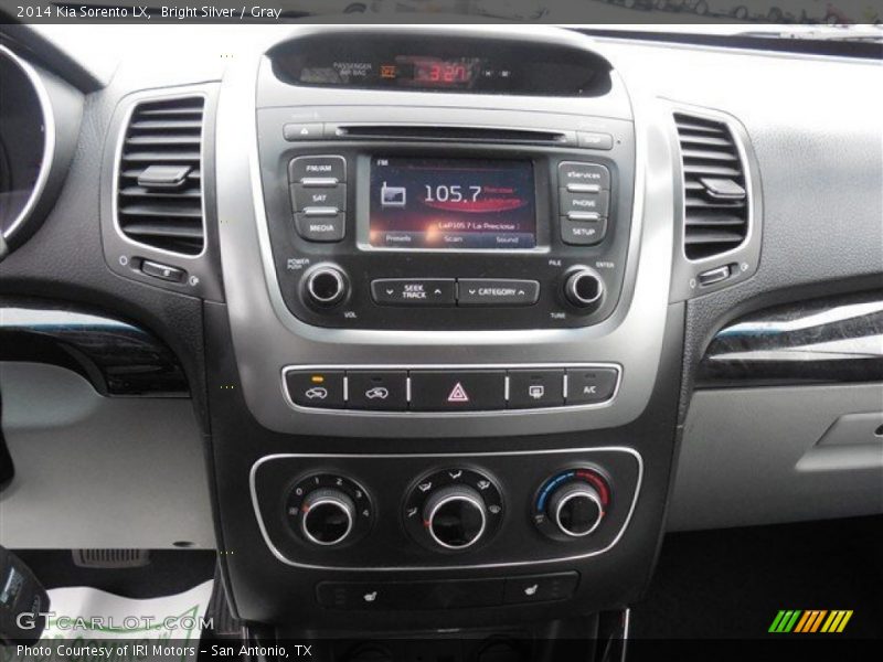 Bright Silver / Gray 2014 Kia Sorento LX