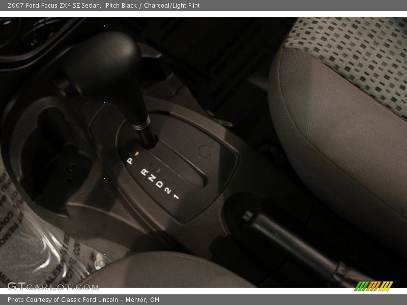 Pitch Black / Charcoal/Light Flint 2007 Ford Focus ZX4 SE Sedan