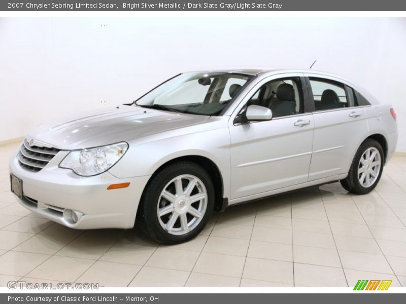 Front 3/4 View of 2007 Sebring Limited Sedan