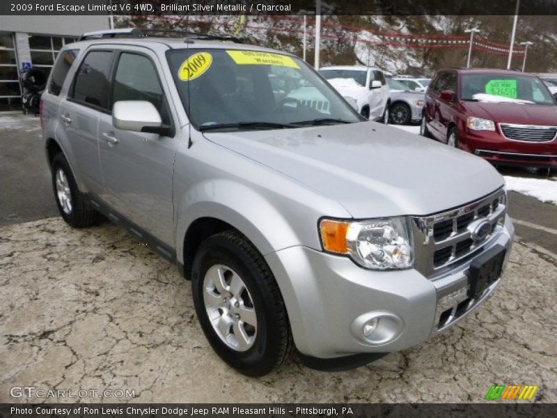 Front 3/4 View of 2009 Escape Limited V6 4WD