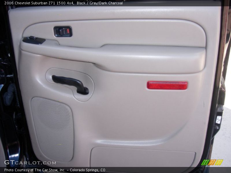 Black / Gray/Dark Charcoal 2006 Chevrolet Suburban Z71 1500 4x4