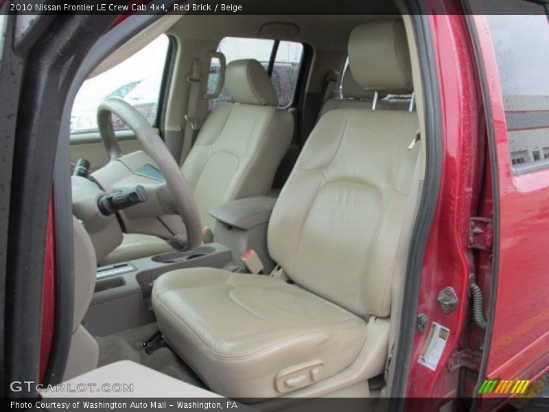 Red Brick / Beige 2010 Nissan Frontier LE Crew Cab 4x4