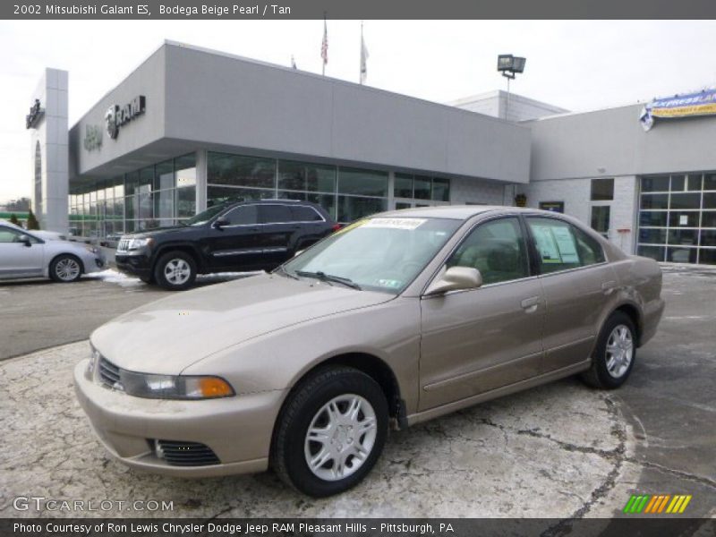 Bodega Beige Pearl / Tan 2002 Mitsubishi Galant ES