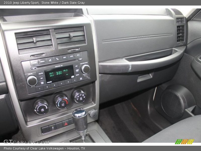 Stone White / Dark Slate Gray 2010 Jeep Liberty Sport