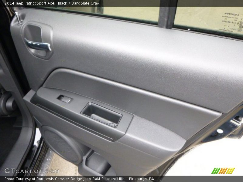 Black / Dark Slate Gray 2014 Jeep Patriot Sport 4x4
