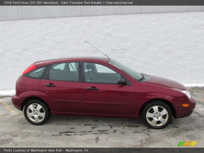  2006 Focus ZX5 SES Hatchback Dark Toreador Red Metallic