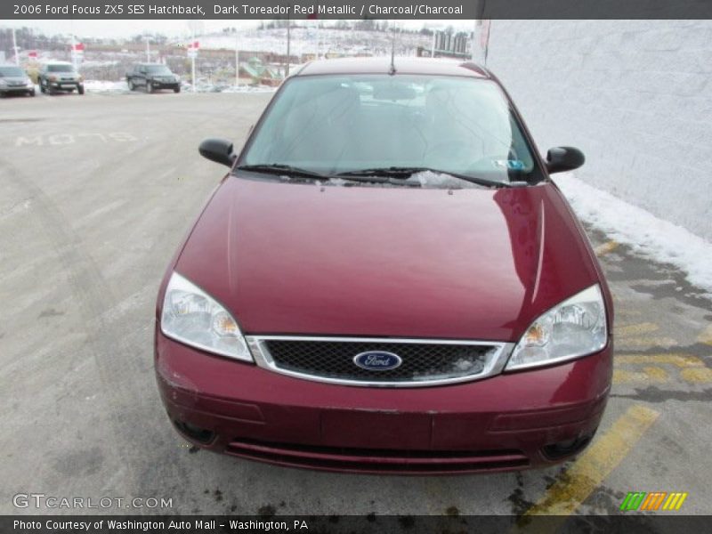 Dark Toreador Red Metallic / Charcoal/Charcoal 2006 Ford Focus ZX5 SES Hatchback