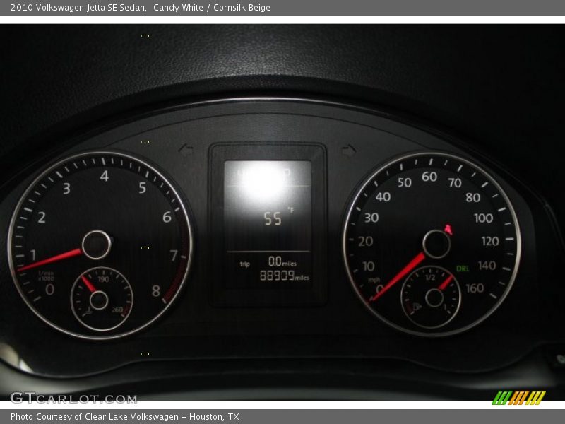 Candy White / Cornsilk Beige 2010 Volkswagen Jetta SE Sedan