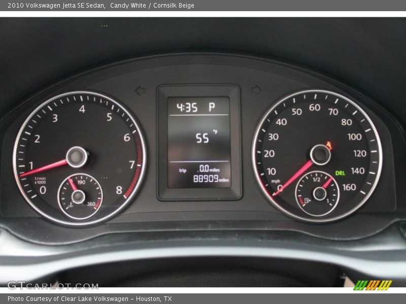Candy White / Cornsilk Beige 2010 Volkswagen Jetta SE Sedan