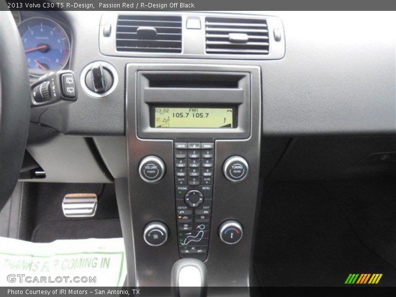 Passion Red / R-Design Off Black 2013 Volvo C30 T5 R-Design