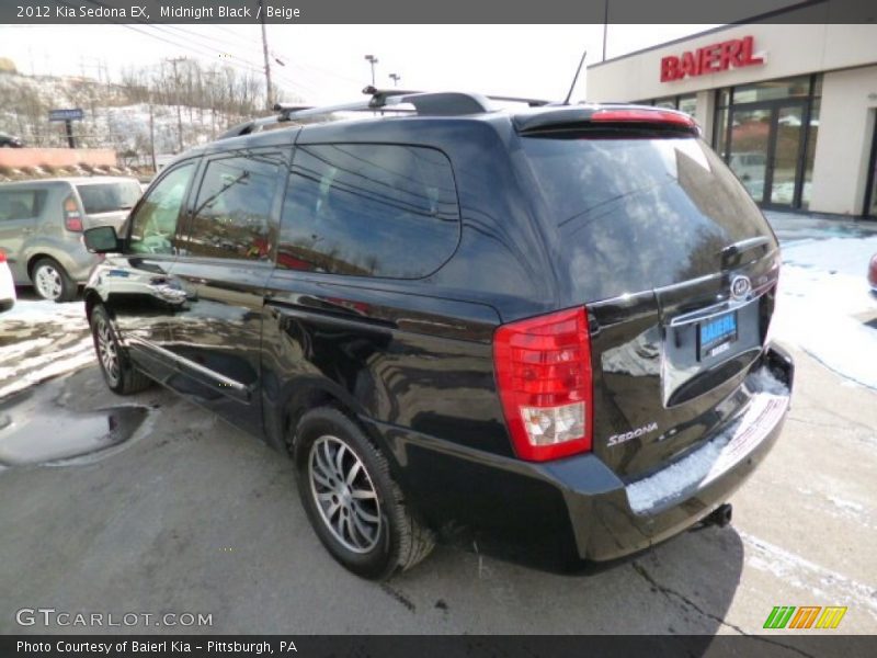 Midnight Black / Beige 2012 Kia Sedona EX