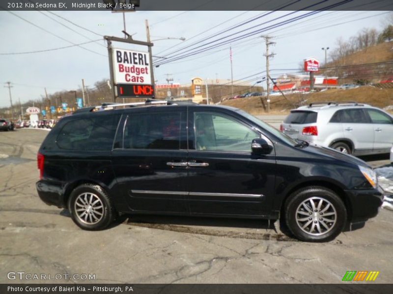 Midnight Black / Beige 2012 Kia Sedona EX
