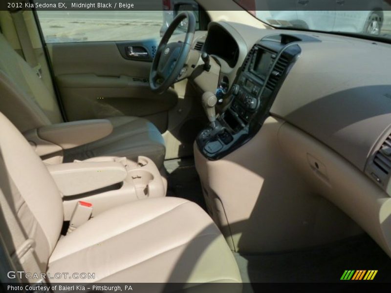Midnight Black / Beige 2012 Kia Sedona EX