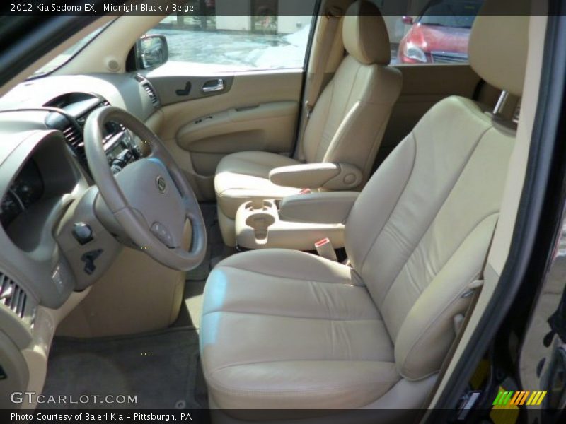 Midnight Black / Beige 2012 Kia Sedona EX