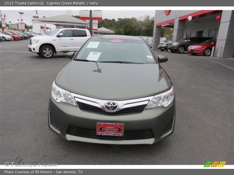 Cypress Green Metallic / Ivory 2013 Toyota Camry LE