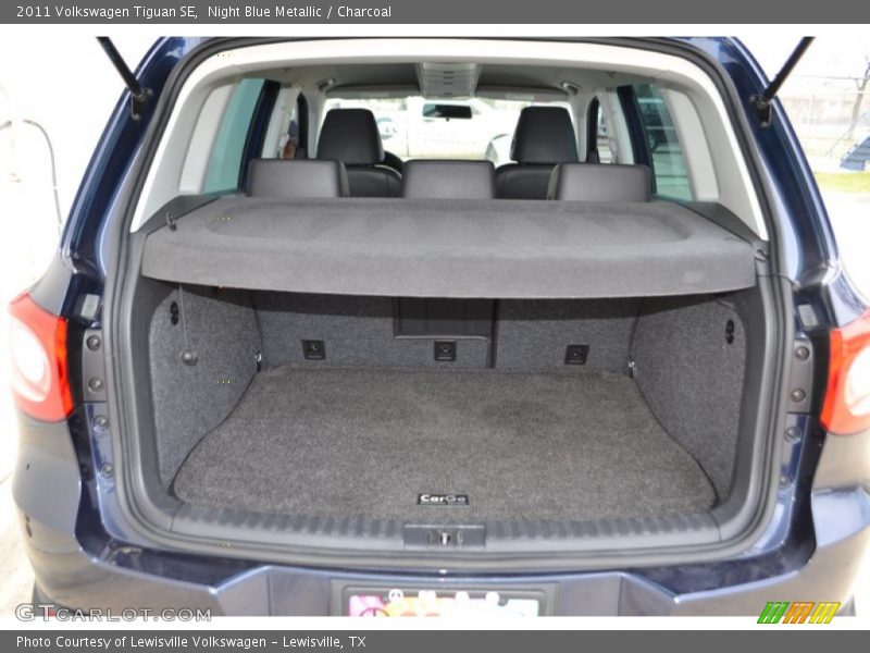 Night Blue Metallic / Charcoal 2011 Volkswagen Tiguan SE