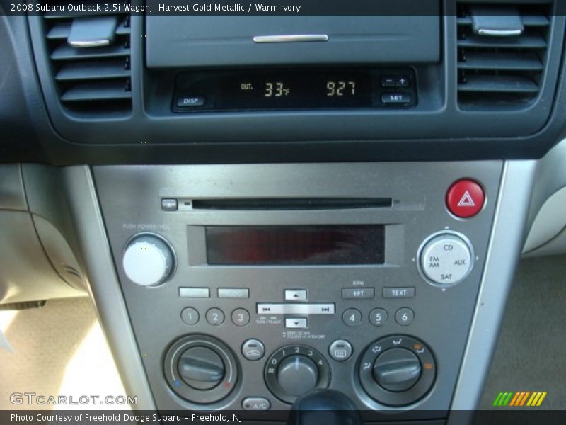 Harvest Gold Metallic / Warm Ivory 2008 Subaru Outback 2.5i Wagon