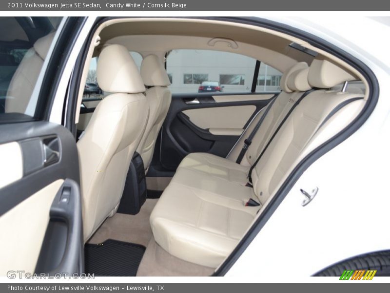 Candy White / Cornsilk Beige 2011 Volkswagen Jetta SE Sedan
