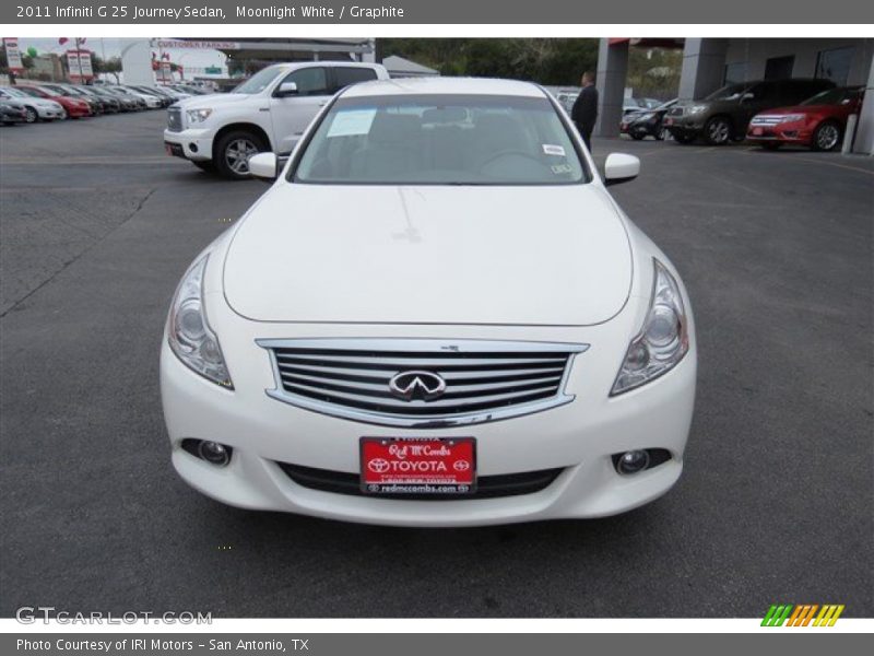 Moonlight White / Graphite 2011 Infiniti G 25 Journey Sedan