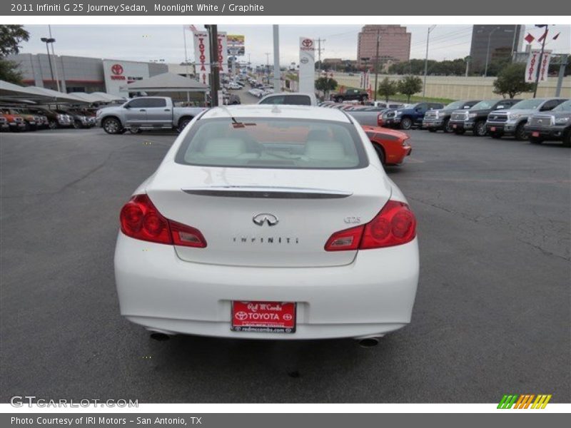 Moonlight White / Graphite 2011 Infiniti G 25 Journey Sedan