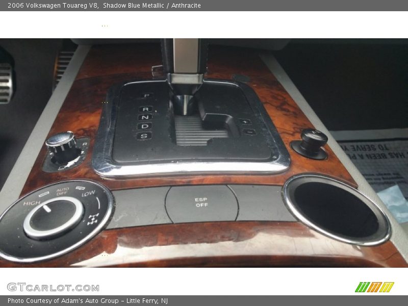Shadow Blue Metallic / Anthracite 2006 Volkswagen Touareg V8