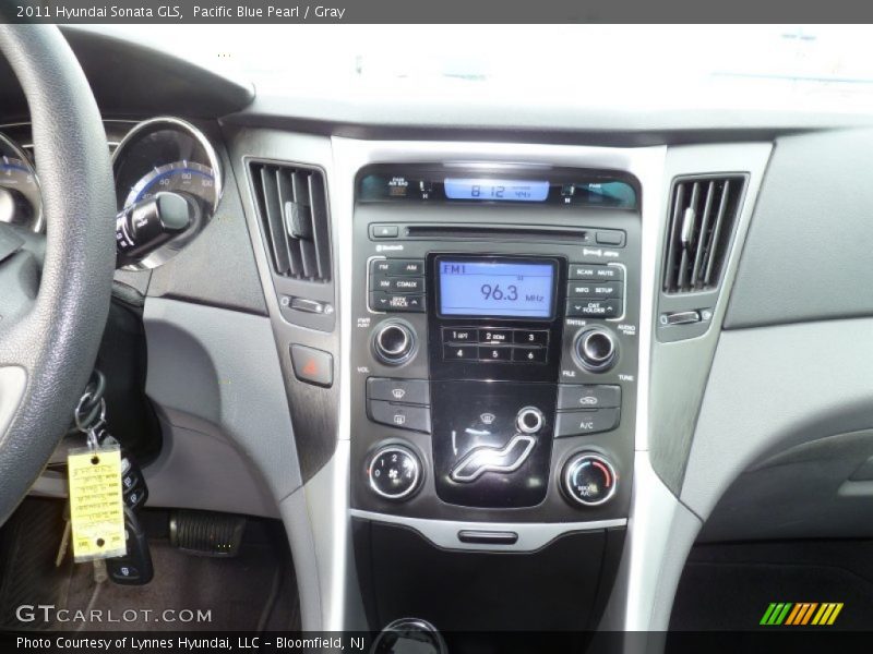 Pacific Blue Pearl / Gray 2011 Hyundai Sonata GLS