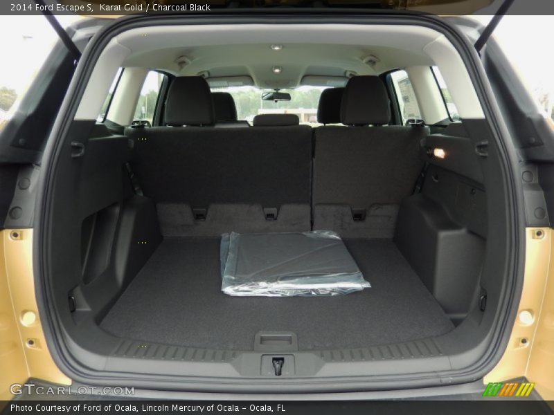  2014 Escape S Trunk