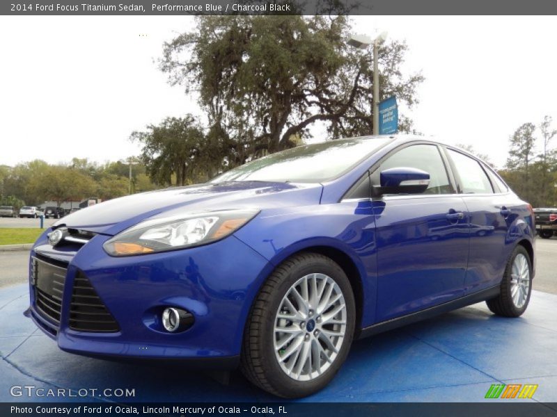 Performance Blue / Charcoal Black 2014 Ford Focus Titanium Sedan