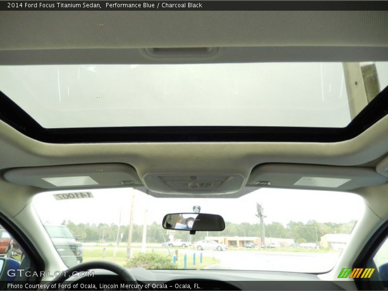Performance Blue / Charcoal Black 2014 Ford Focus Titanium Sedan