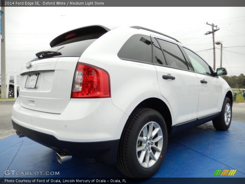 Oxford White / Medium Light Stone 2014 Ford Edge SE