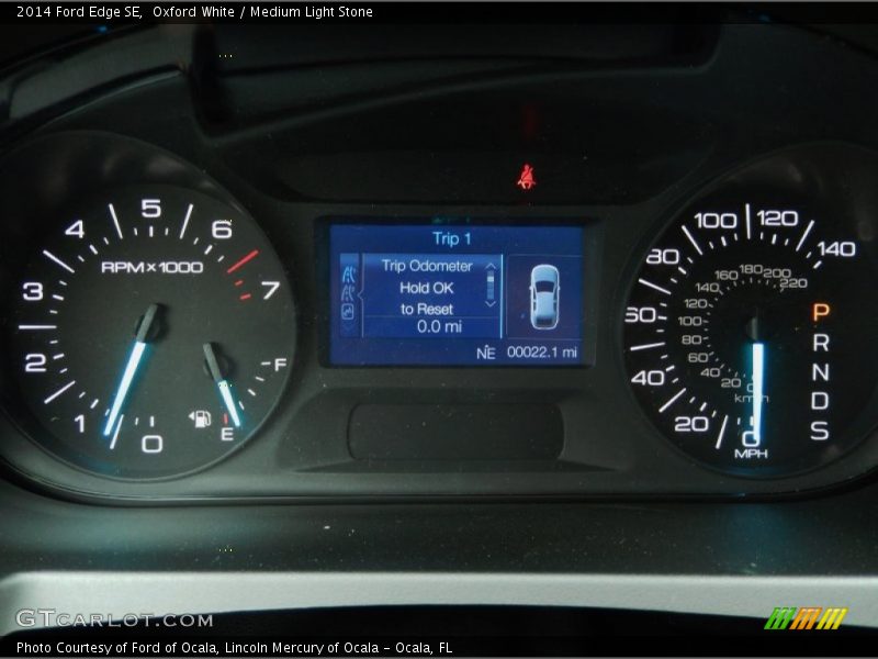 Oxford White / Medium Light Stone 2014 Ford Edge SE